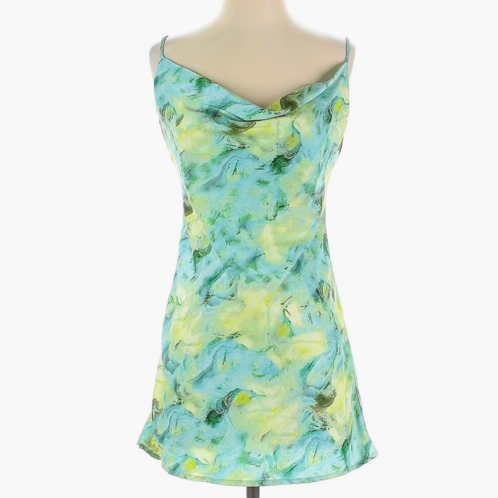 New - Scoop Neck Sundress in Light Green